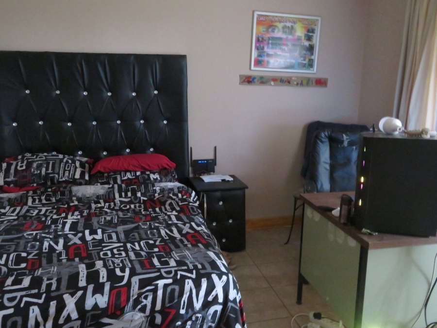 4 Bedroom Property for Sale in Delareyville North West